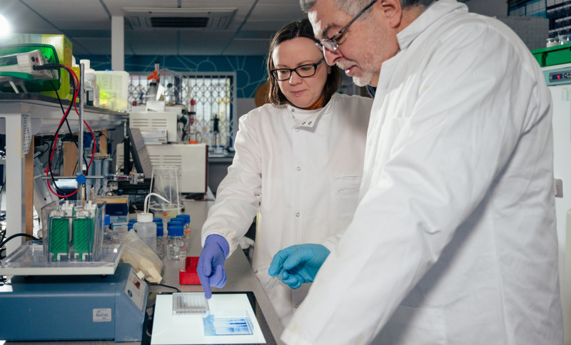 Rosie and Leo in the BIT lab